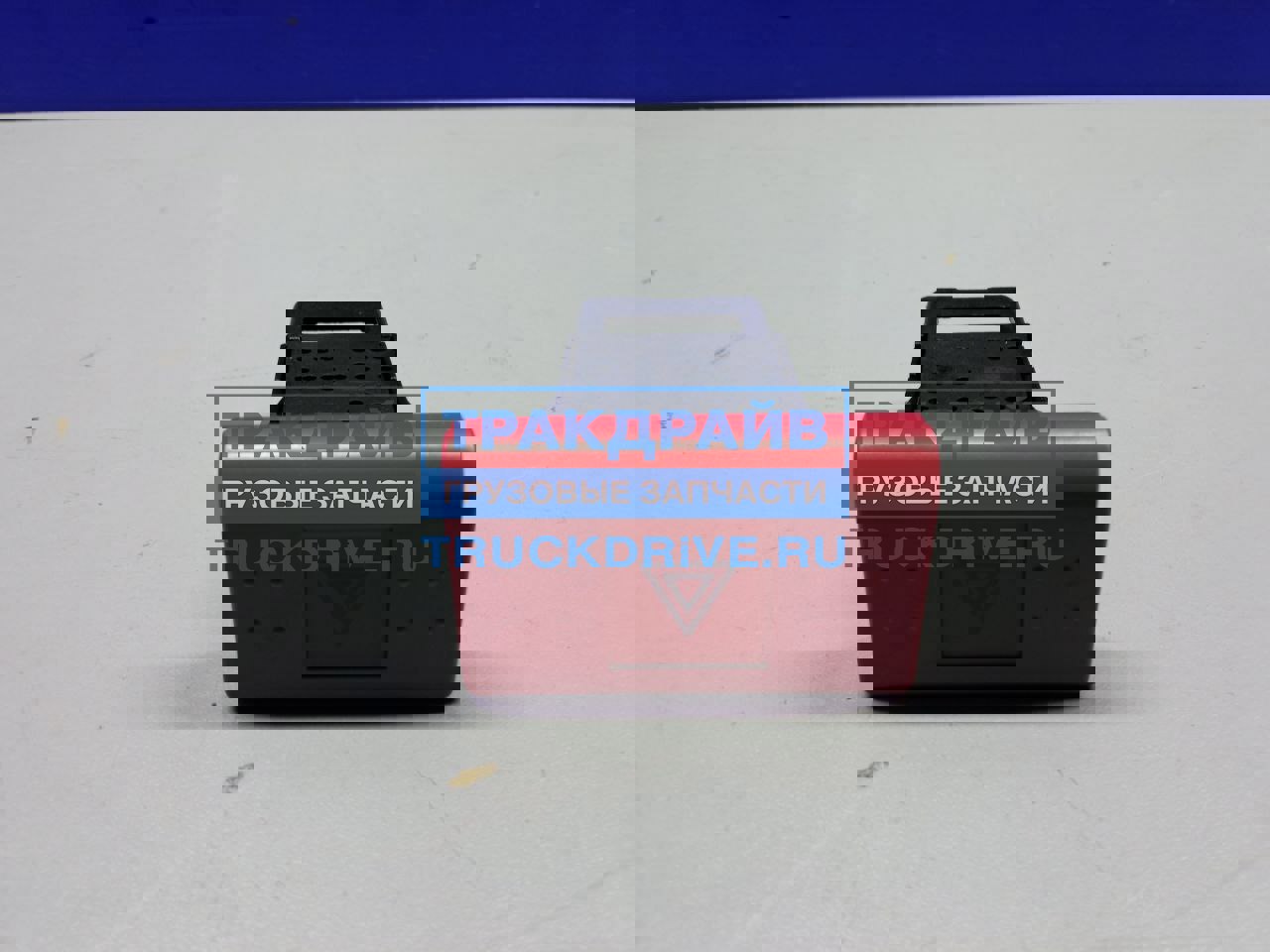 Кнопка аварийной сигнализации Isuzu HTP-IS869221 HTP купить недорого