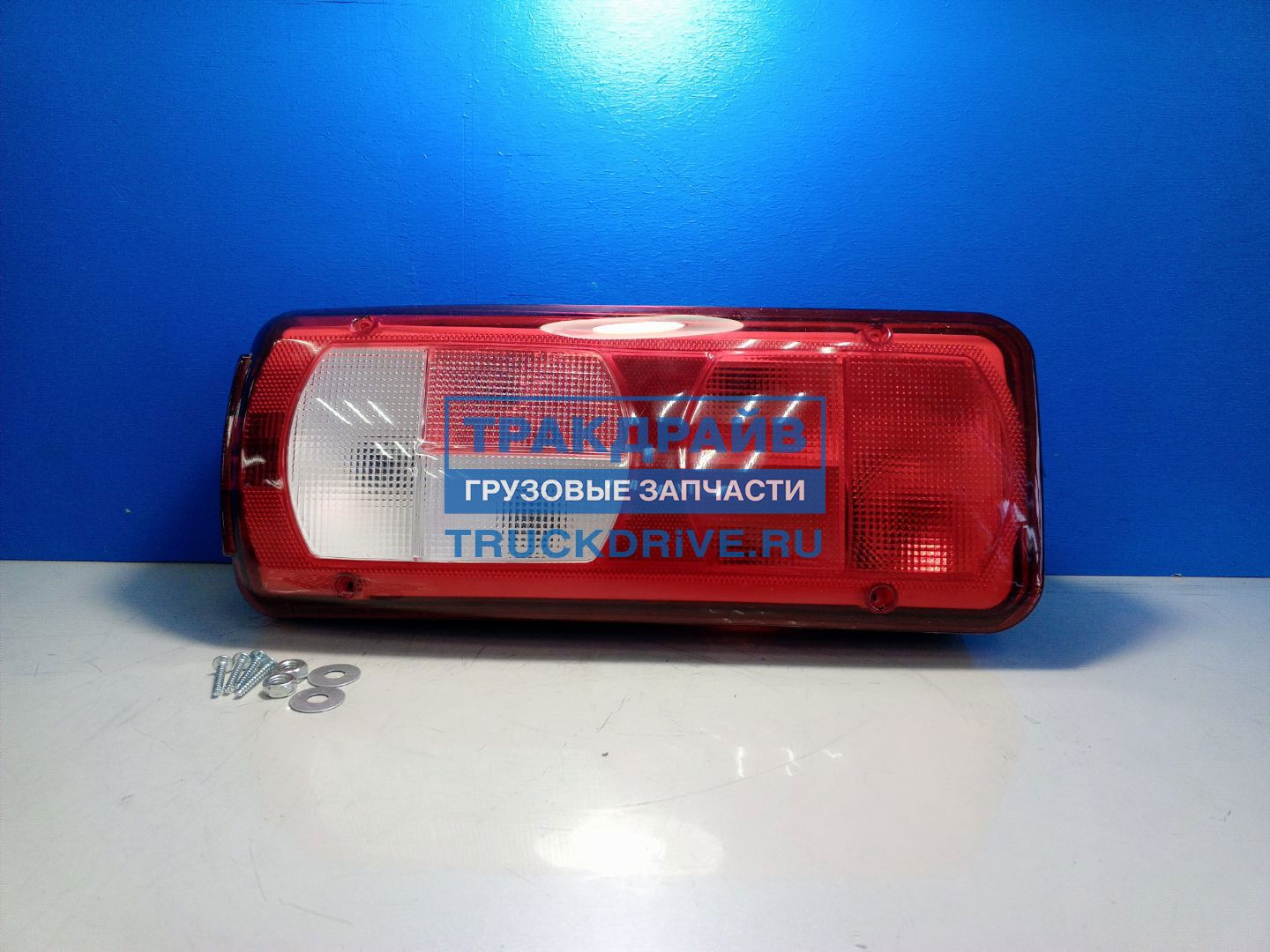 Фото ISIKSAN 1037LSLH левый фонарь для автомобилей ДАФ CF XF