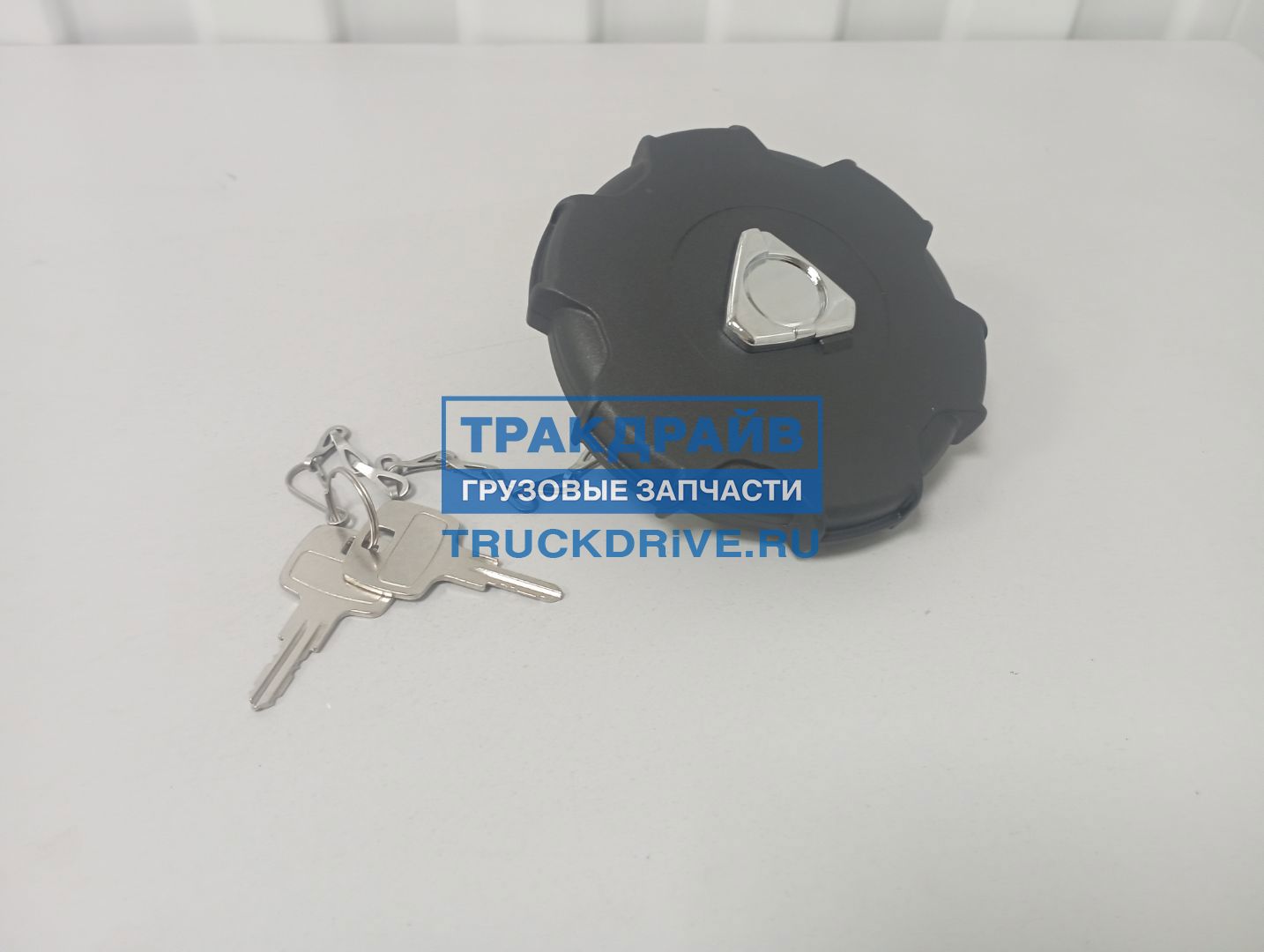 Фото IVECO 500043667 крышка топливного бака для грузовиков Ивеко 80 мм