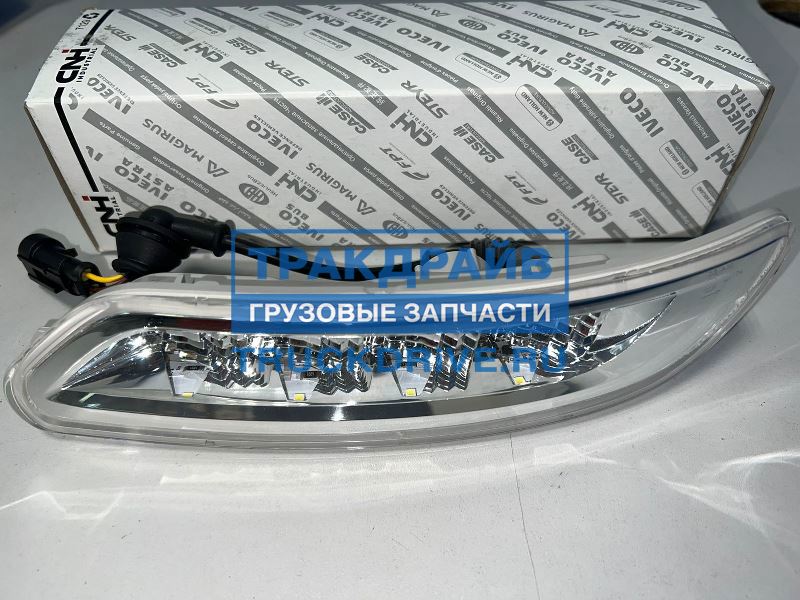 Фонарь габаритный Ивеко Стралис левый на козырьке 5801546548 IVECO ...