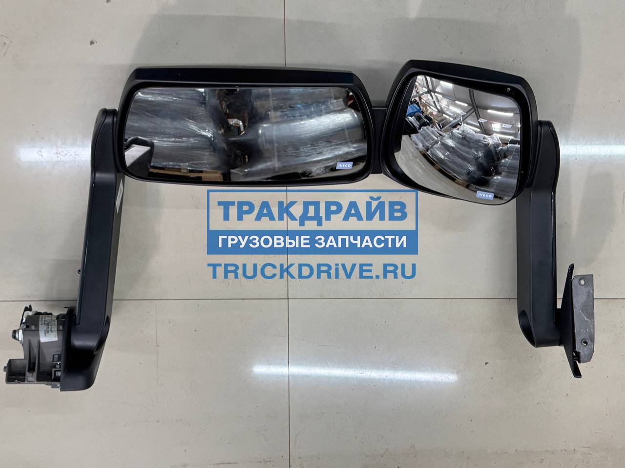 Фото IVECO 5801765363 зеркало заднего вида для IVECO STRALIS левое