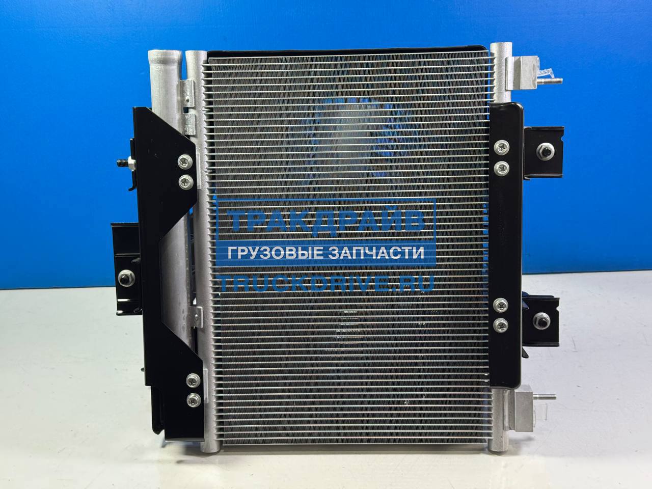 Фото JAC 8105300LE551 радиатор кондиционера с вентилятором для JAC N120