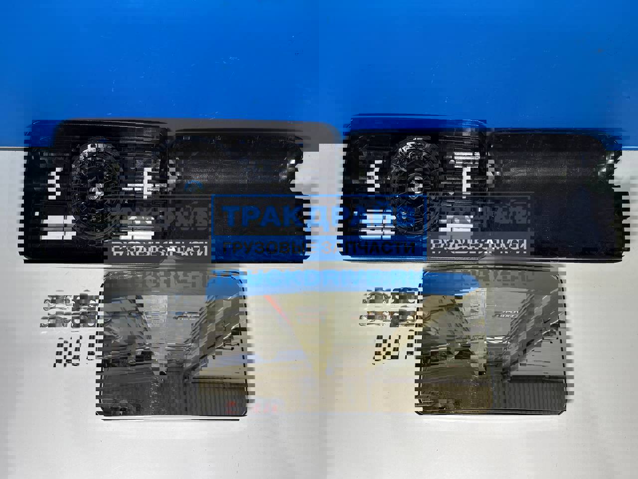 Фото JAC 8202110LE359 зеркало боковое для JAC N80 N120 Камаз Компас-5 (основная часть)