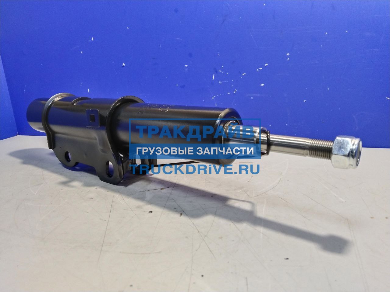 Фото JAPANPARTS MM00547 амортизатор подвески Mercedes Sprinter