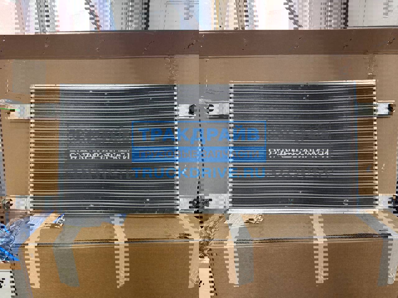 Фото KALE 382550 радиатор кондиционера для автомобилей Scania 6 серия 