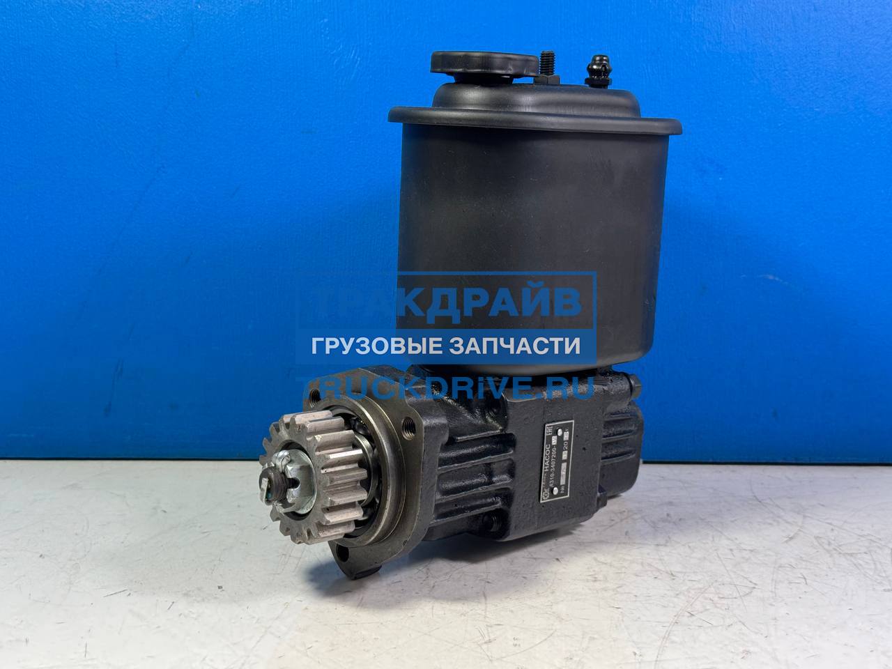 Фото KAMAZ 4310340720002 насос гидроуселителя руля в сборе с бачком для Камаз 5320 4310