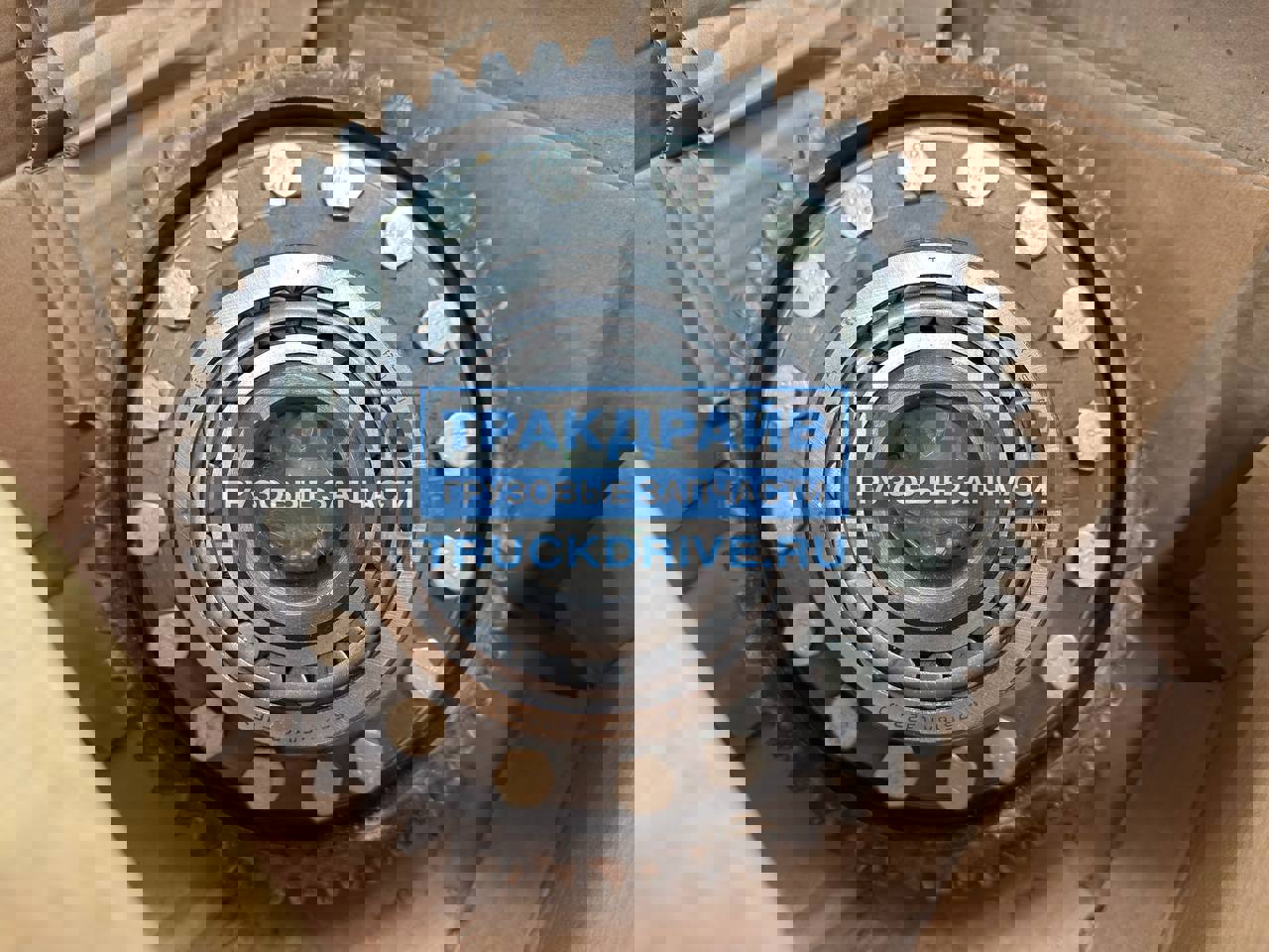 Фото KAMAZ 53229240301320 дифференциал заднего моста для Камаз 65115 50 зубьев