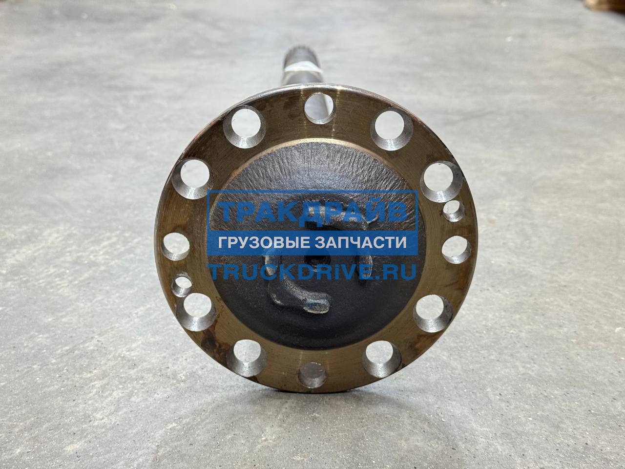Полуось Камаз-65115 правая (20шл. короткая) (усил.) (ОАО "Камаз")