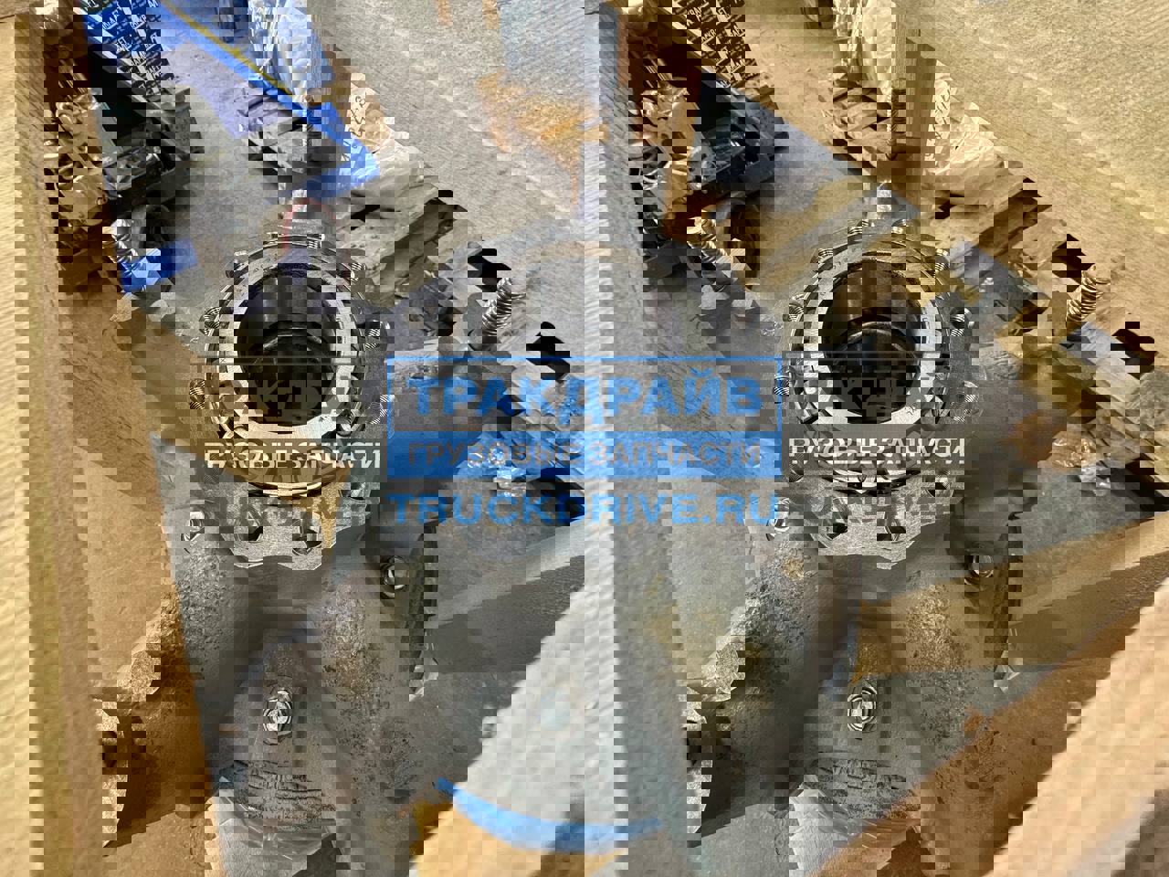 Фото KAMAZ 55113104007 задняя ступица для КАМАЗ 5511 с тормозным барабаном в сборе 2