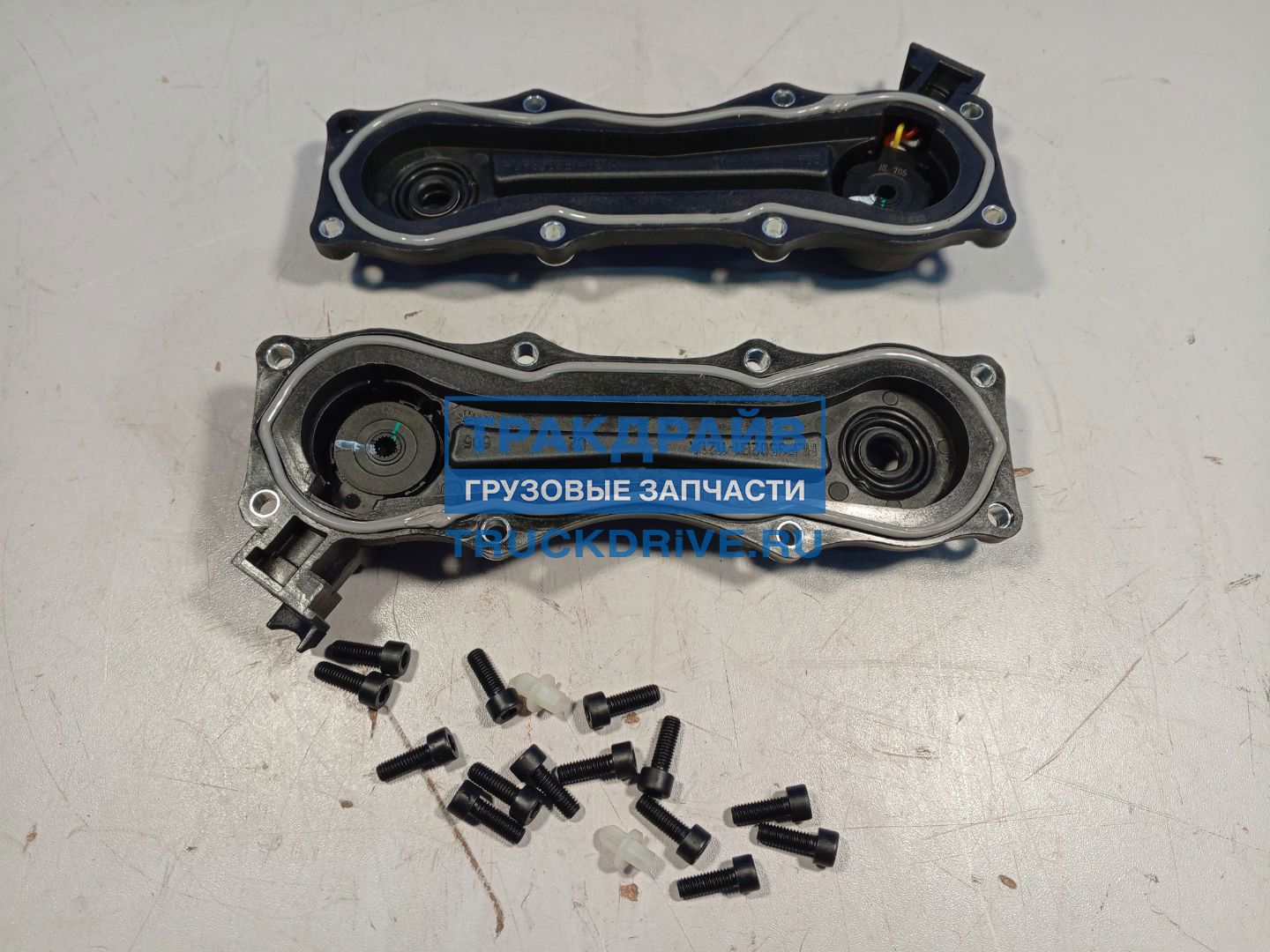 Фото KAMAZ HLP3501B1050XLB2 ремкомплект датчика износа колодок для КАМАЗ К5 54901 цифровой с крышкой (для осей Hande, суппорт HD90129341291/92)