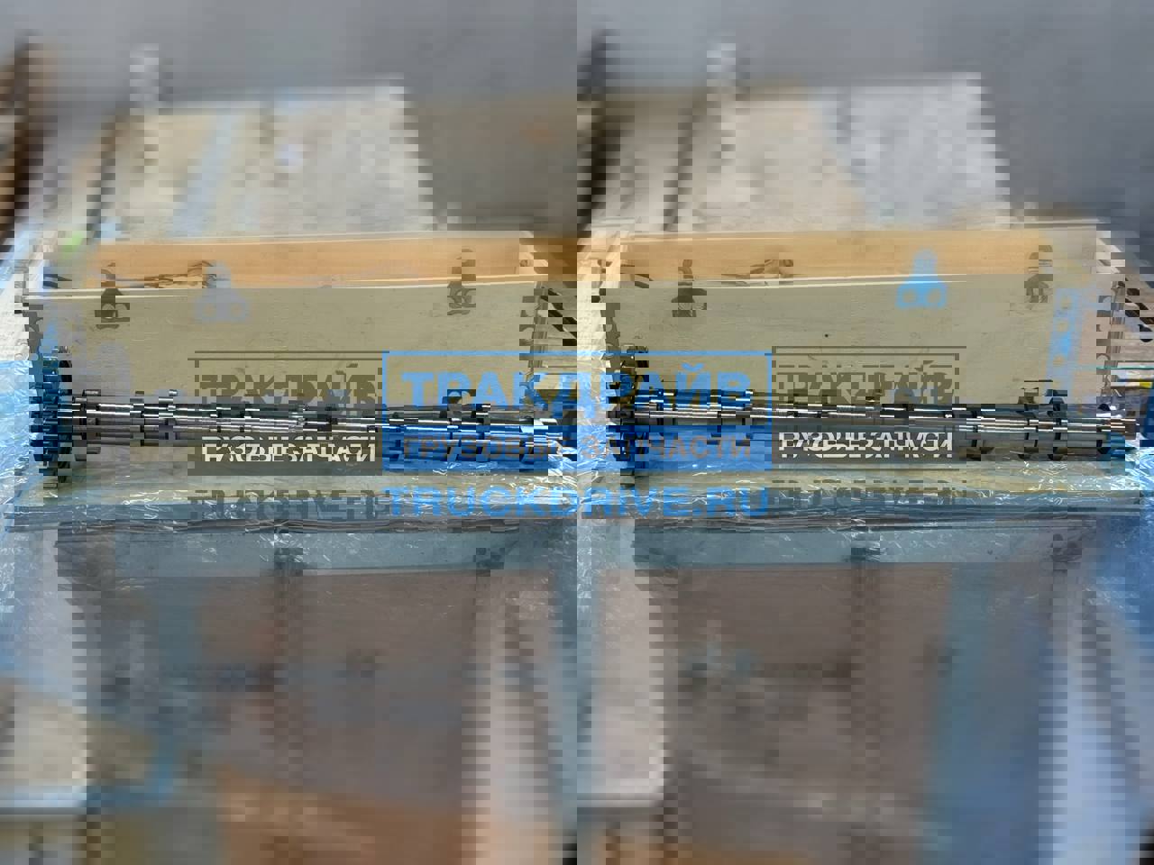 Фото KAMEKS KMS10717D распредвал для Ман Тга Тгс Тгх двигатель D2066 LF02 (с шестерней)