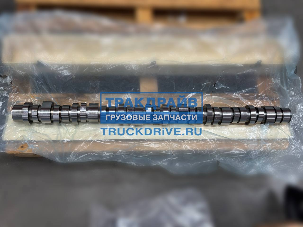 Фото KAMEKS KMS11521 распредвал без шестерни для грузовиков Volvo FH4 с моторами D16CVEB+