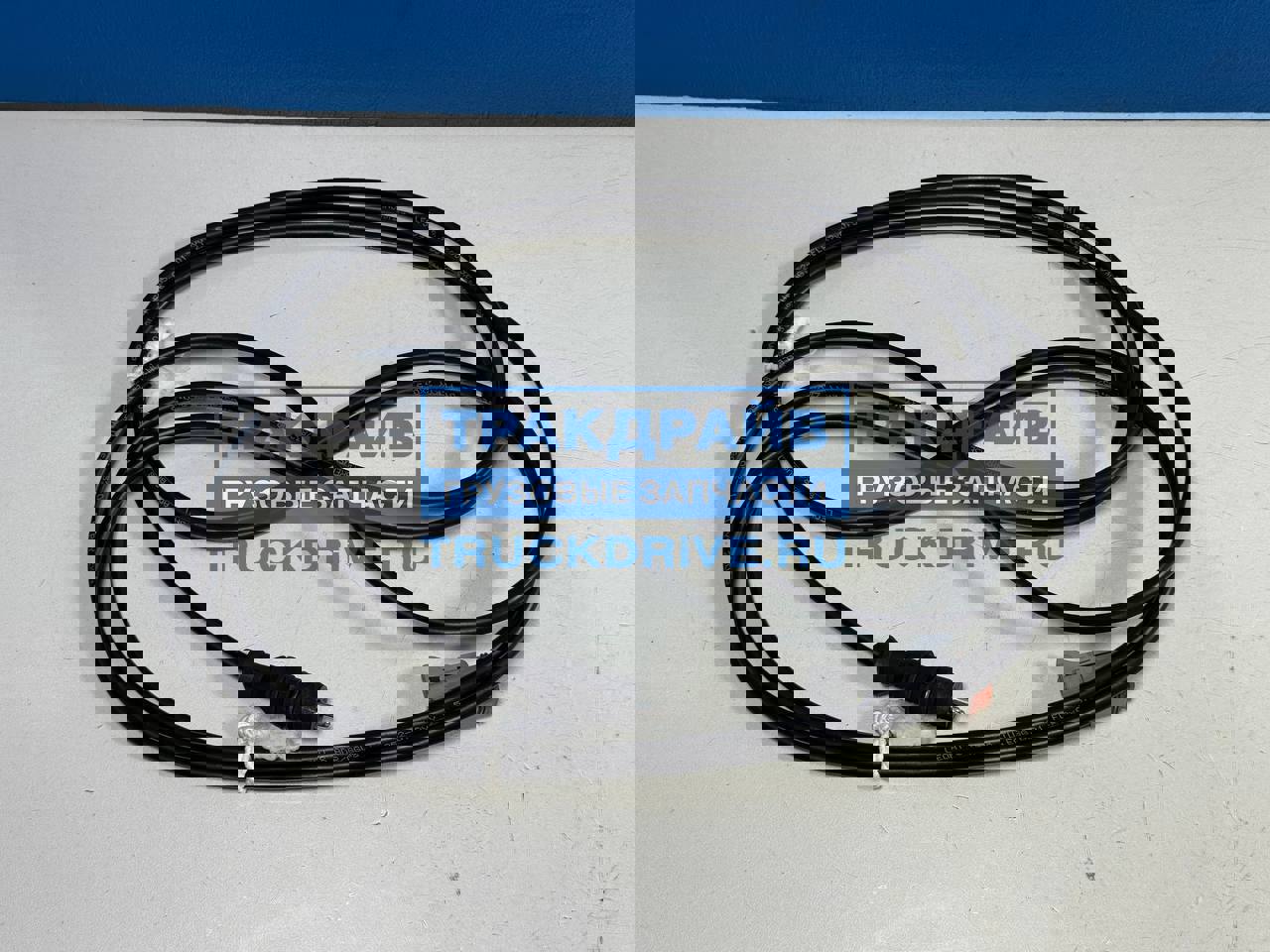 Фото KNORR K0278323000 удлинитель датчика ABS 3000мм TEBS G2.2 (квадратный разьем)