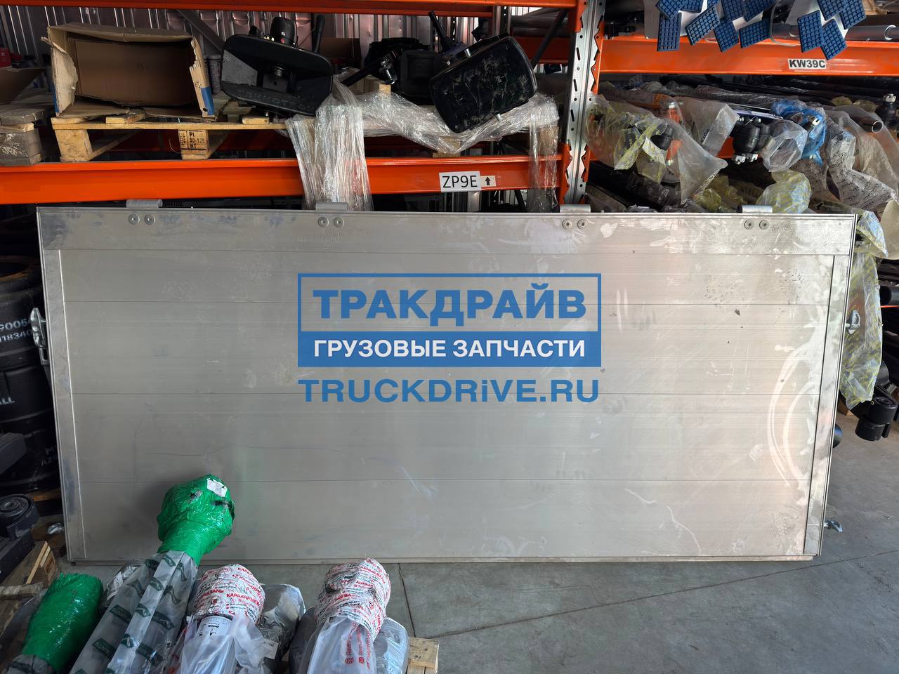 Фото KOGEL 6151147 створка ворот правая на полуприцеп Kogel