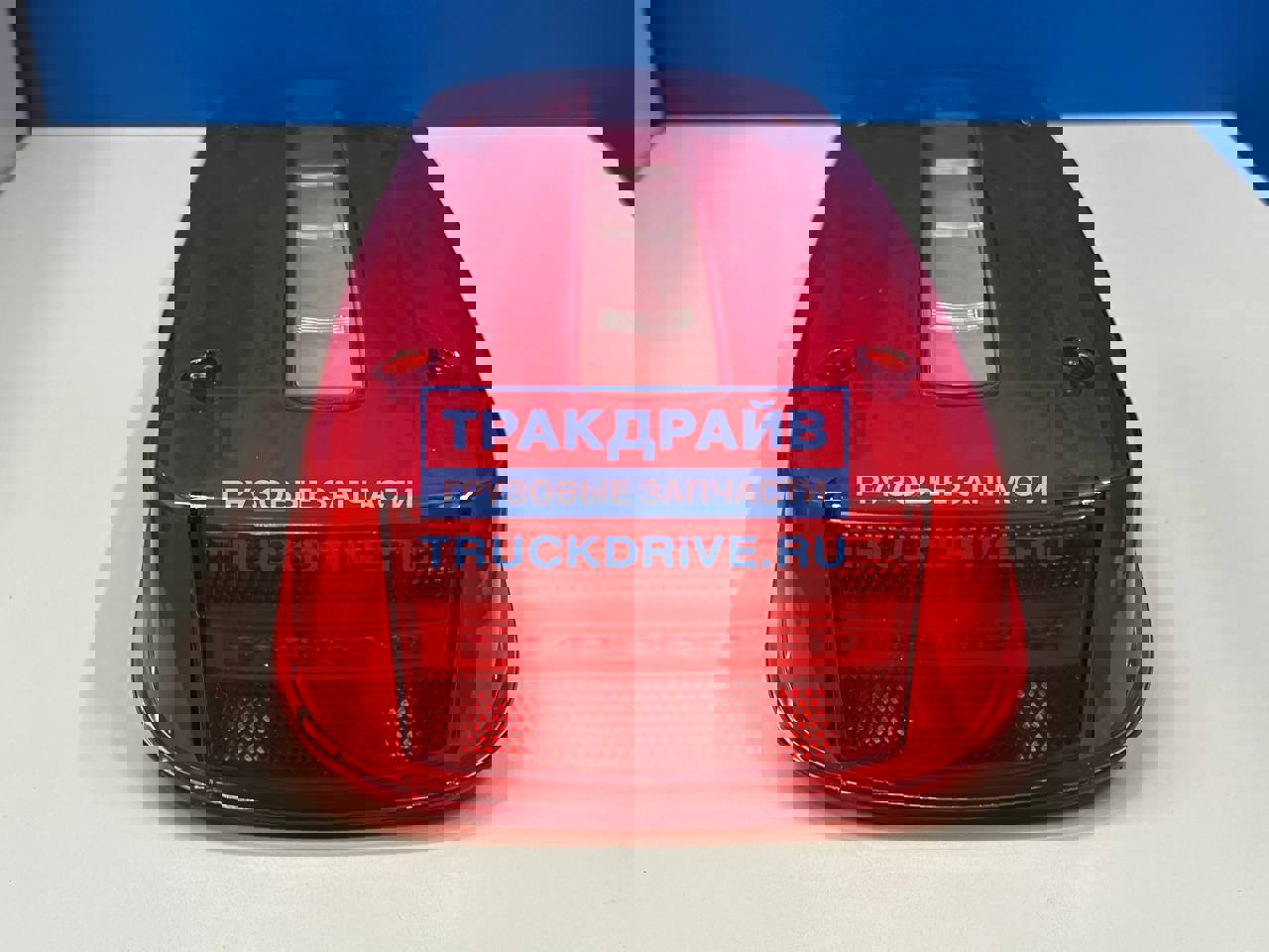 Стекло фонаря заднего MAN TGS TGX 330J007 LAMIRO купить недорого