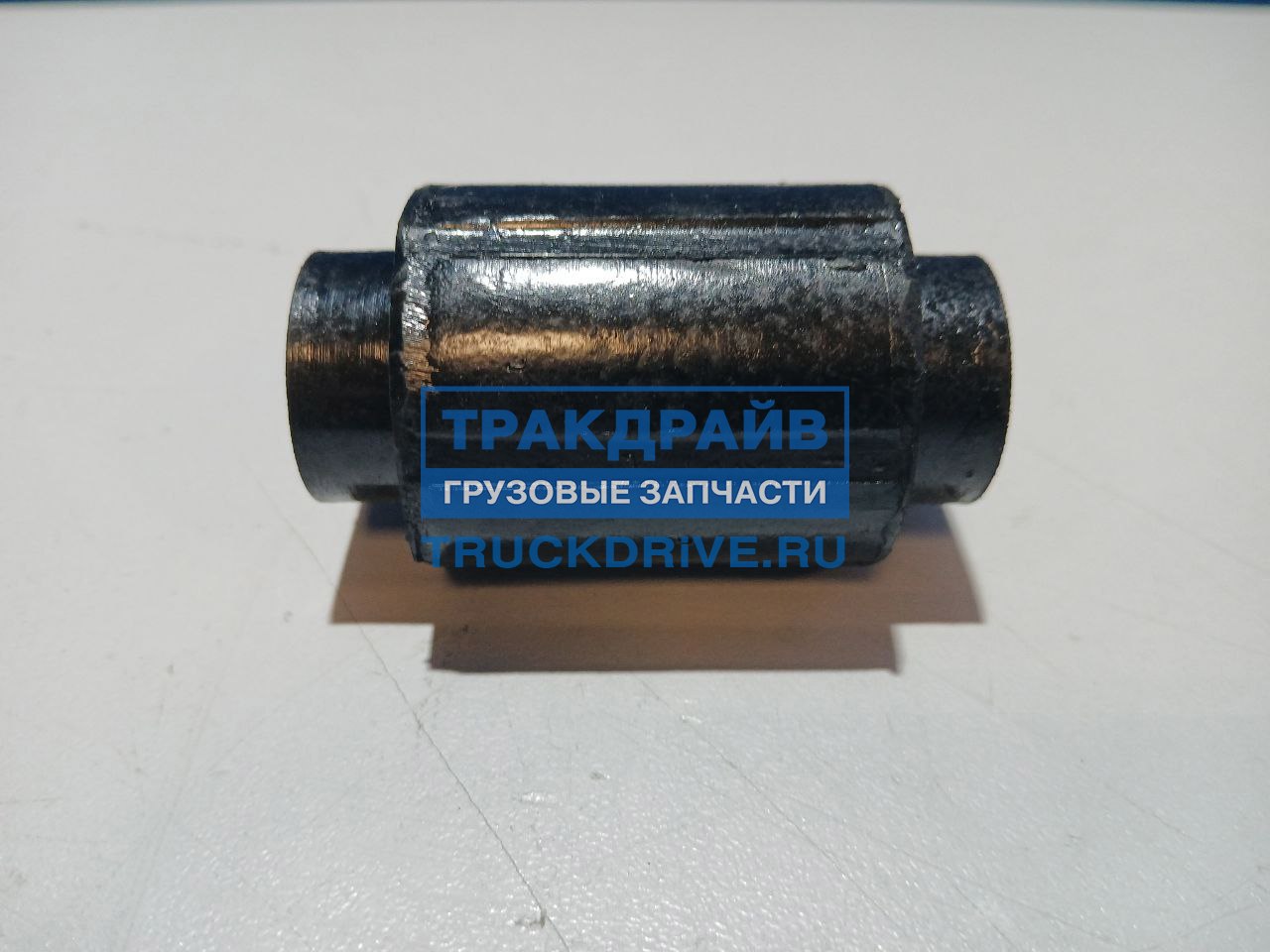 Фото LEMA 156500 сайлентблок кронштейна кабины Iveco EuroCargo 18.2*26/39*44/66 мм.