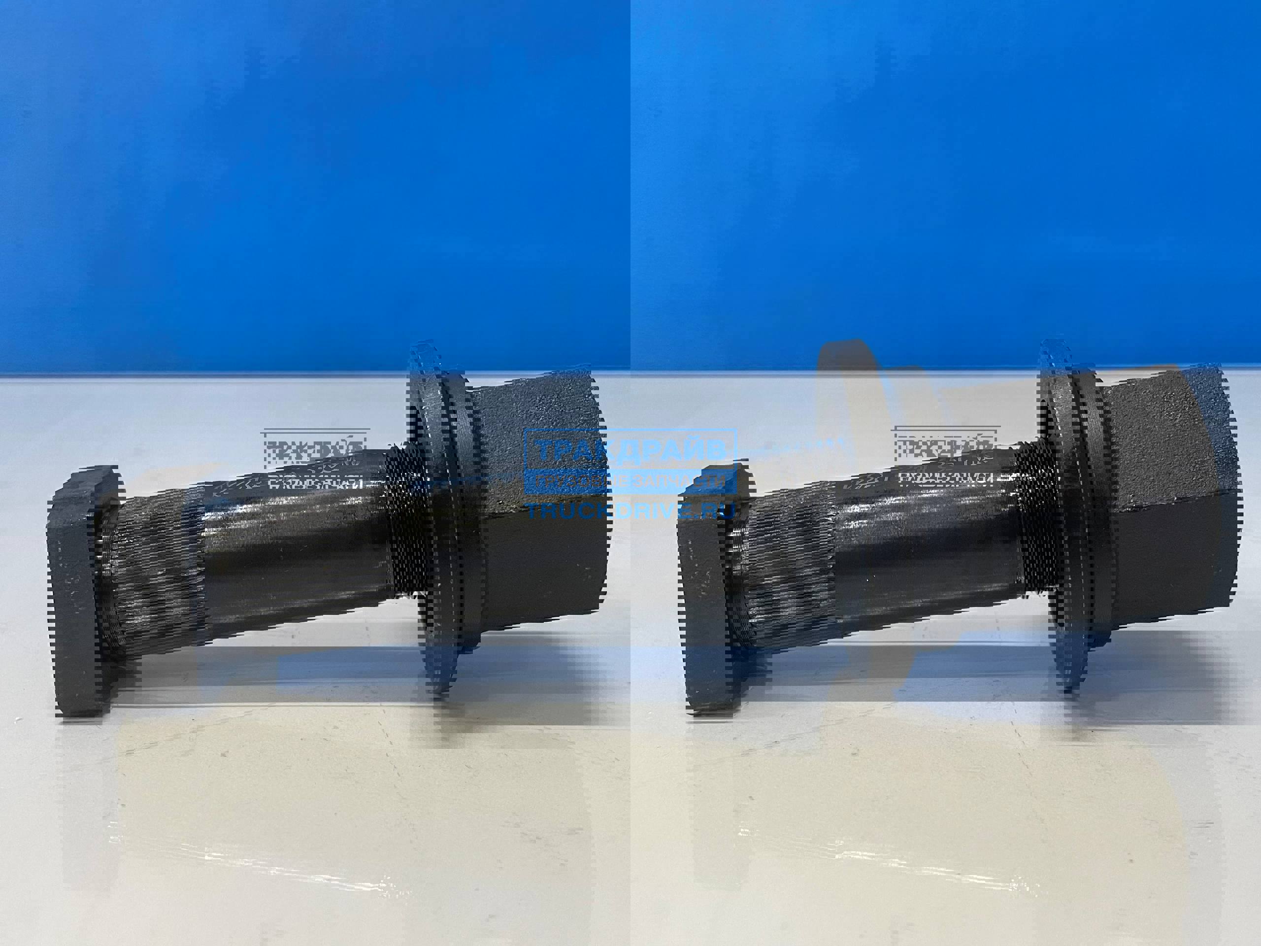 Фото LEO TRADE LEO600030A шпилька колесная задняя с гайкой ЗАКРЫТОГО ТИПА НАСЕЧКА (D-22мм L-120мм) для Shacman Howo Sitrak