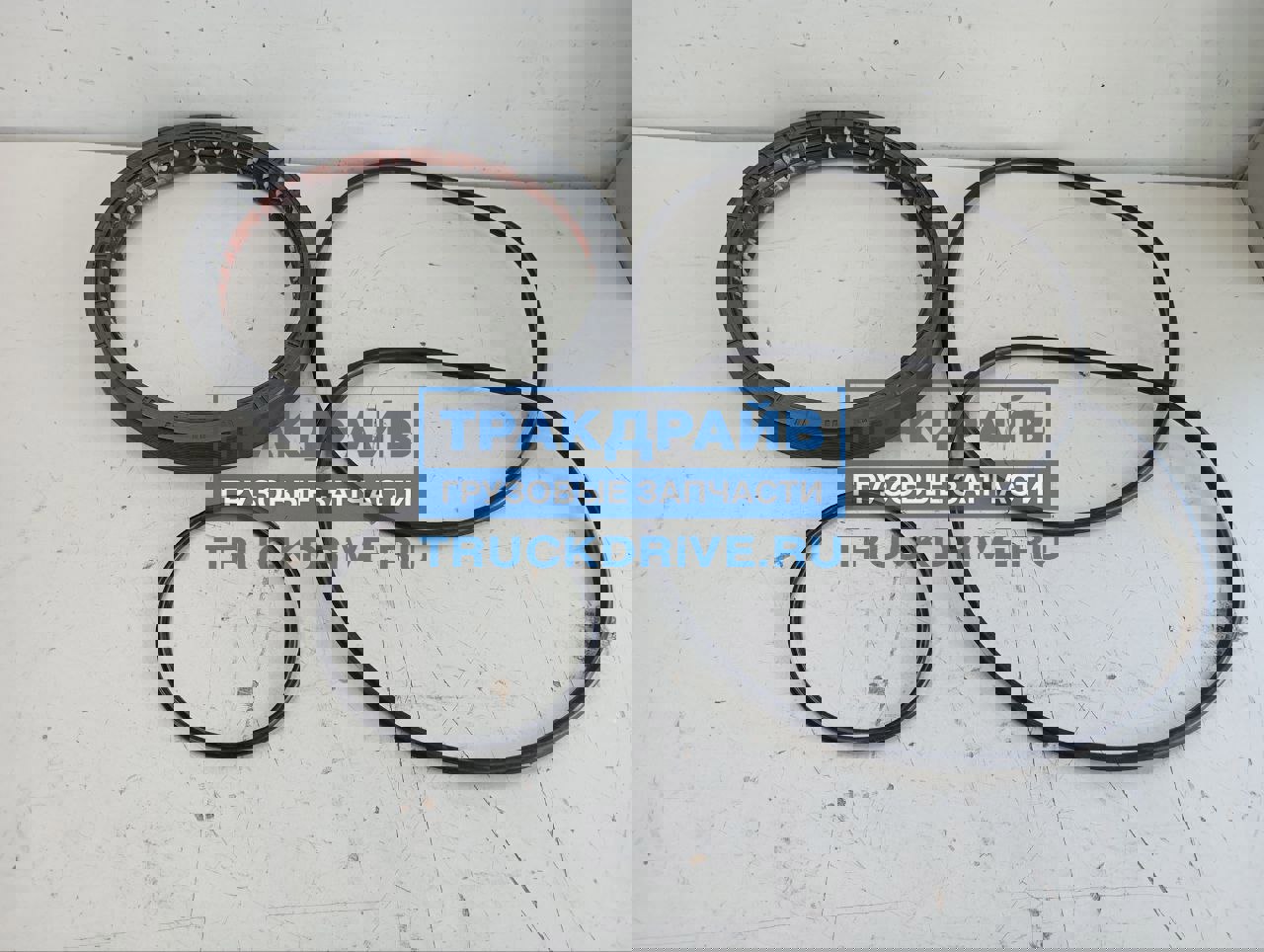 Фото LEO TRADE LEO600031A сальник ступицы HOWO задней 190x220x27мм (сплошной с уплотнителем бортовог