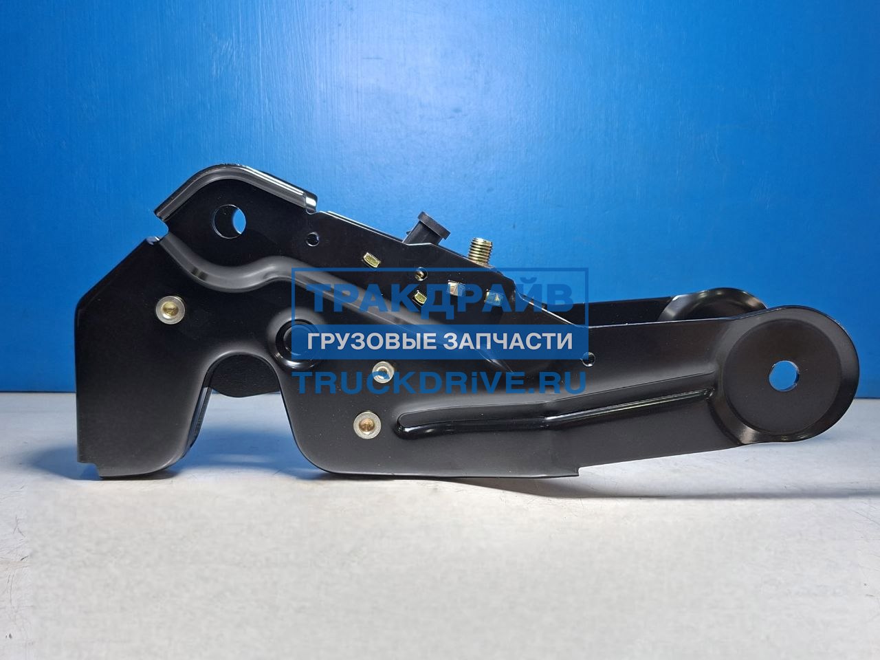 Фото LEO TRADE LEO800464A замок кабины гидравлический для Sitrak C7H HowoT5G