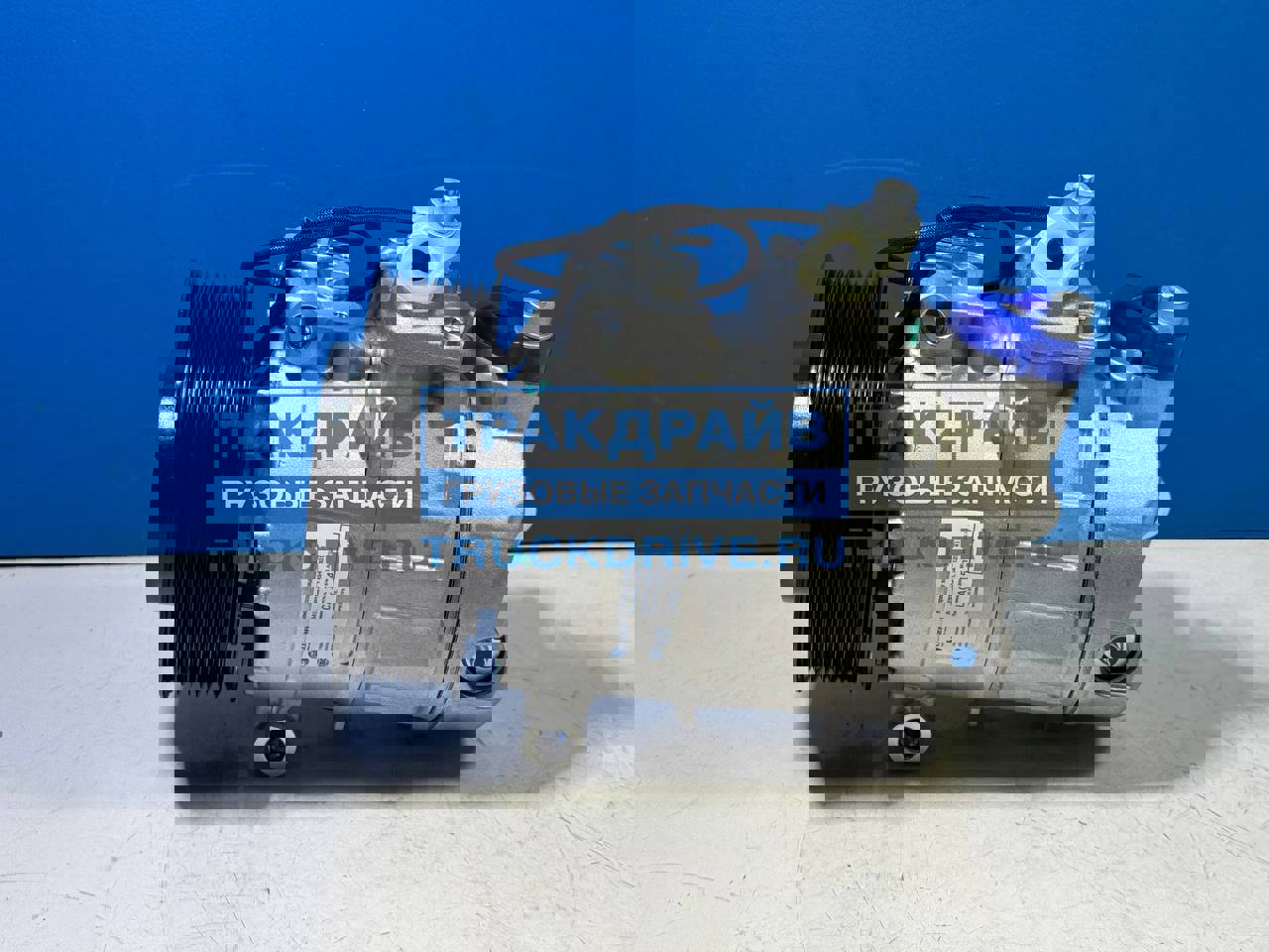 Фото LUZAR LCAC1541 компрессор кондиционера для Mercedes Actros MP2