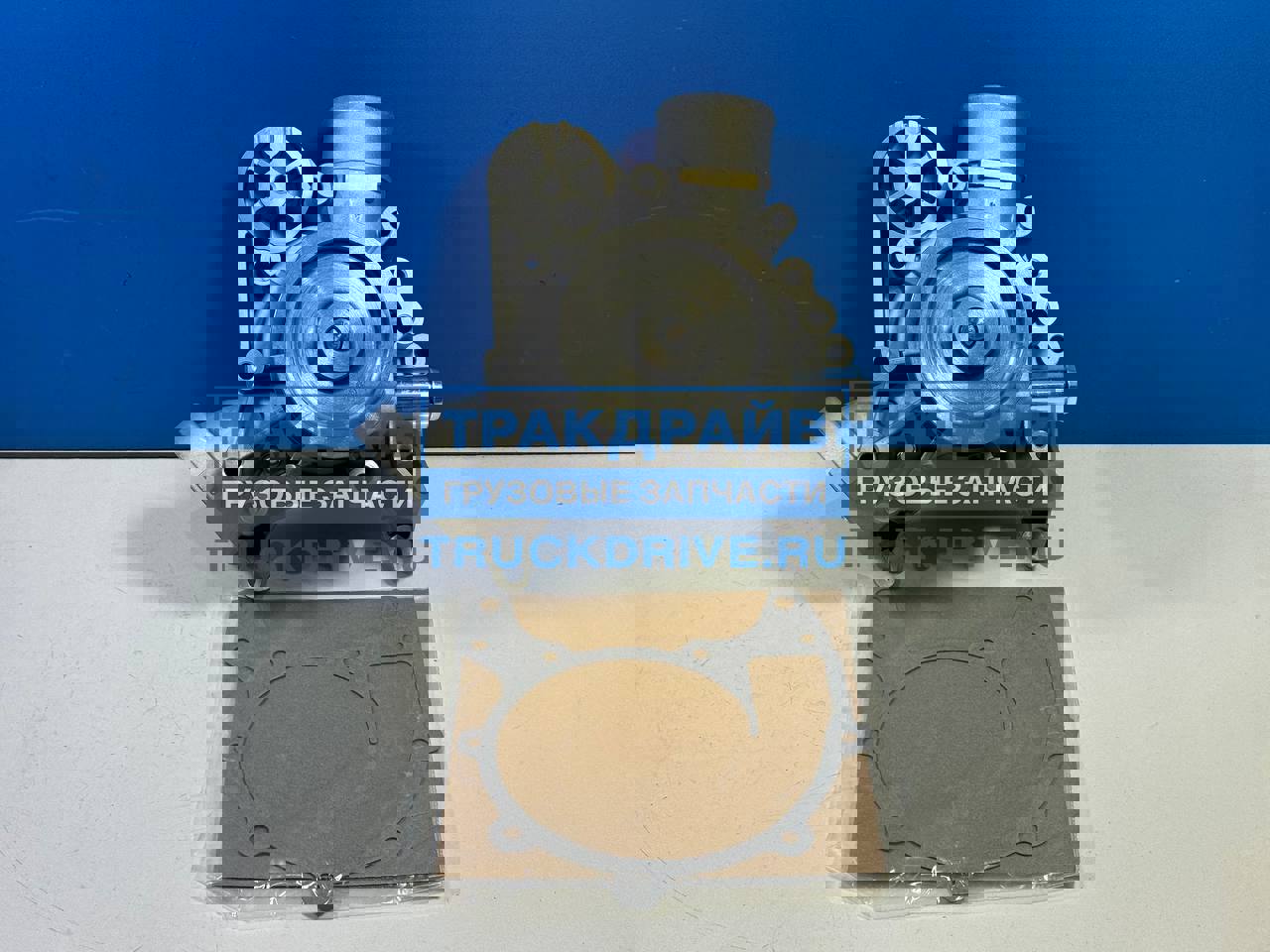 Фото LUZAR LWP1066 насос водяной для Volvo FE FL D6 D7 Renault Midlum DXi5/7