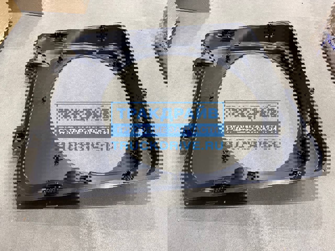 Диффузор радиатора MAN TGA TGS TGX 81.06620-0188 MAN купить