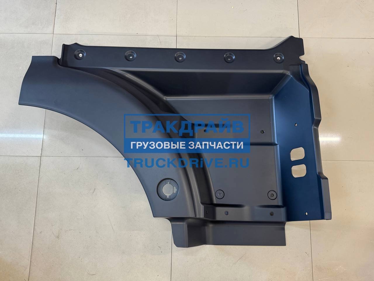 Фото MAN 81615100914 передняя часть крыла MAN TGA TGX серый