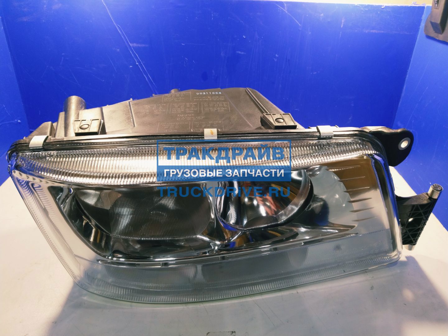 Фото MARSHALL M341006R фара правая электрорегулировка для MAN TGS TGX