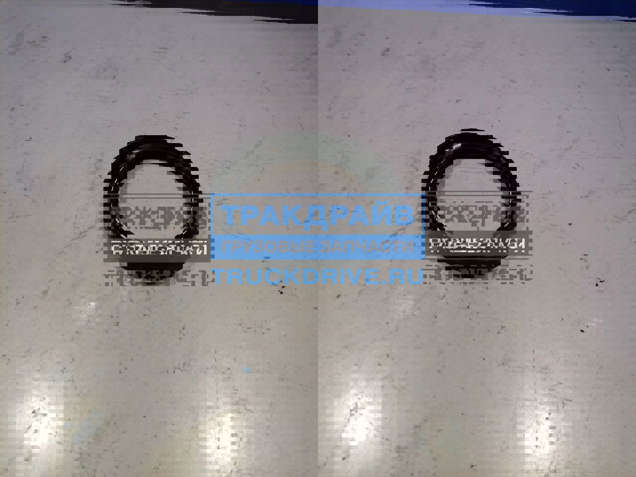 Фото МАЗ 43703103038 сальник ступицы передней хвостовика 80x105x2,2 мм МАЗ-4370 МТЗ 3