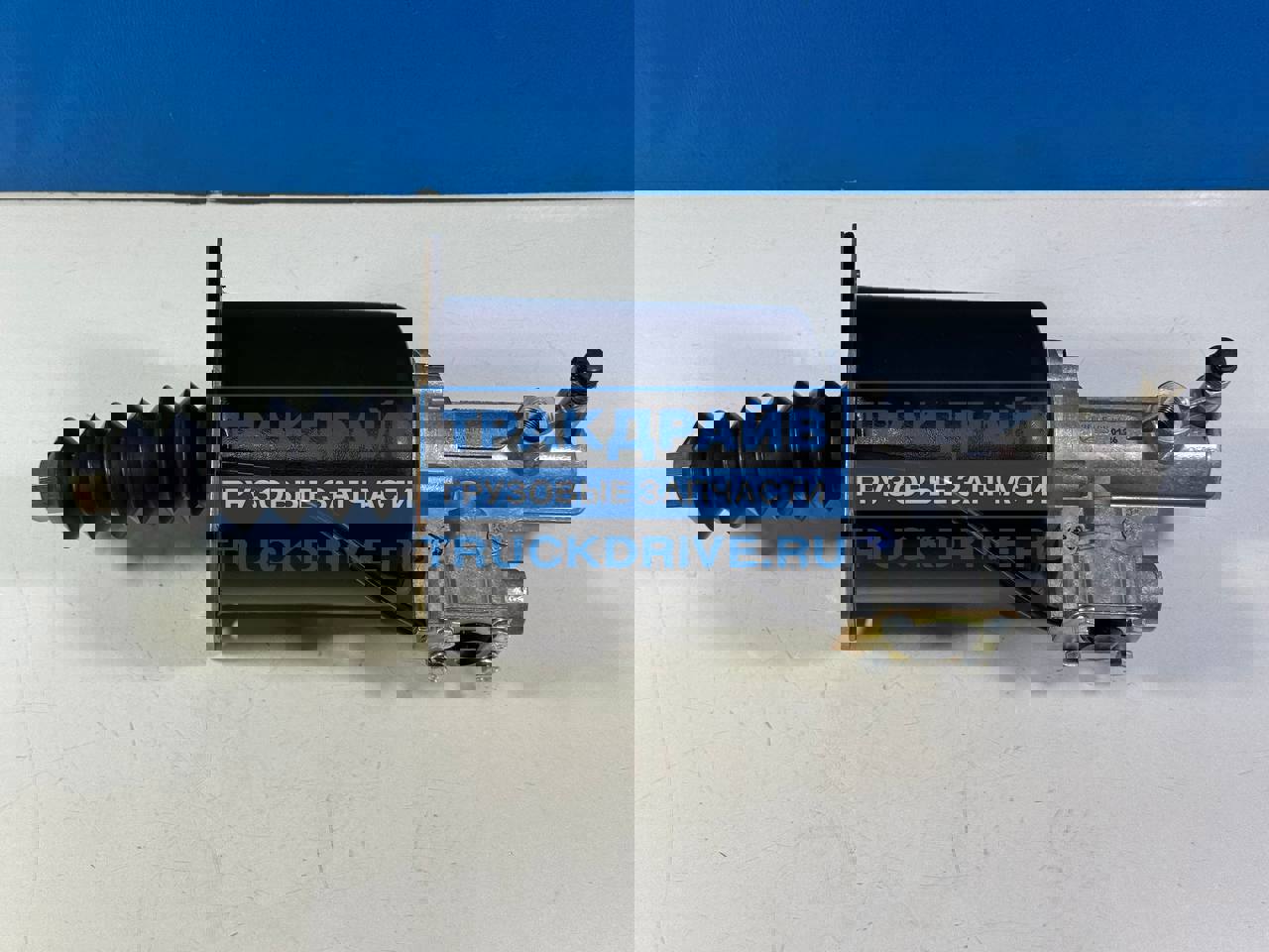 Фото МАЗ 82601609200 цилиндр ПГУ для МАЗ КАМАЗ УРАЛ Вылет штока 116 мм.