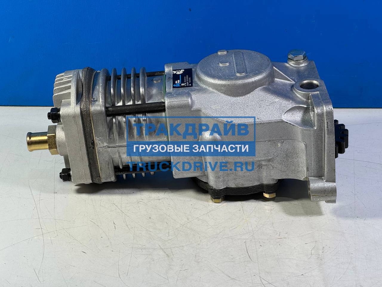 Фото MEGAPOWER 35027011 компрессор ЗИЛ,ГАЗ,ПАЗ двигатель Д-245 (1-цилиндровый) 144л/мин.