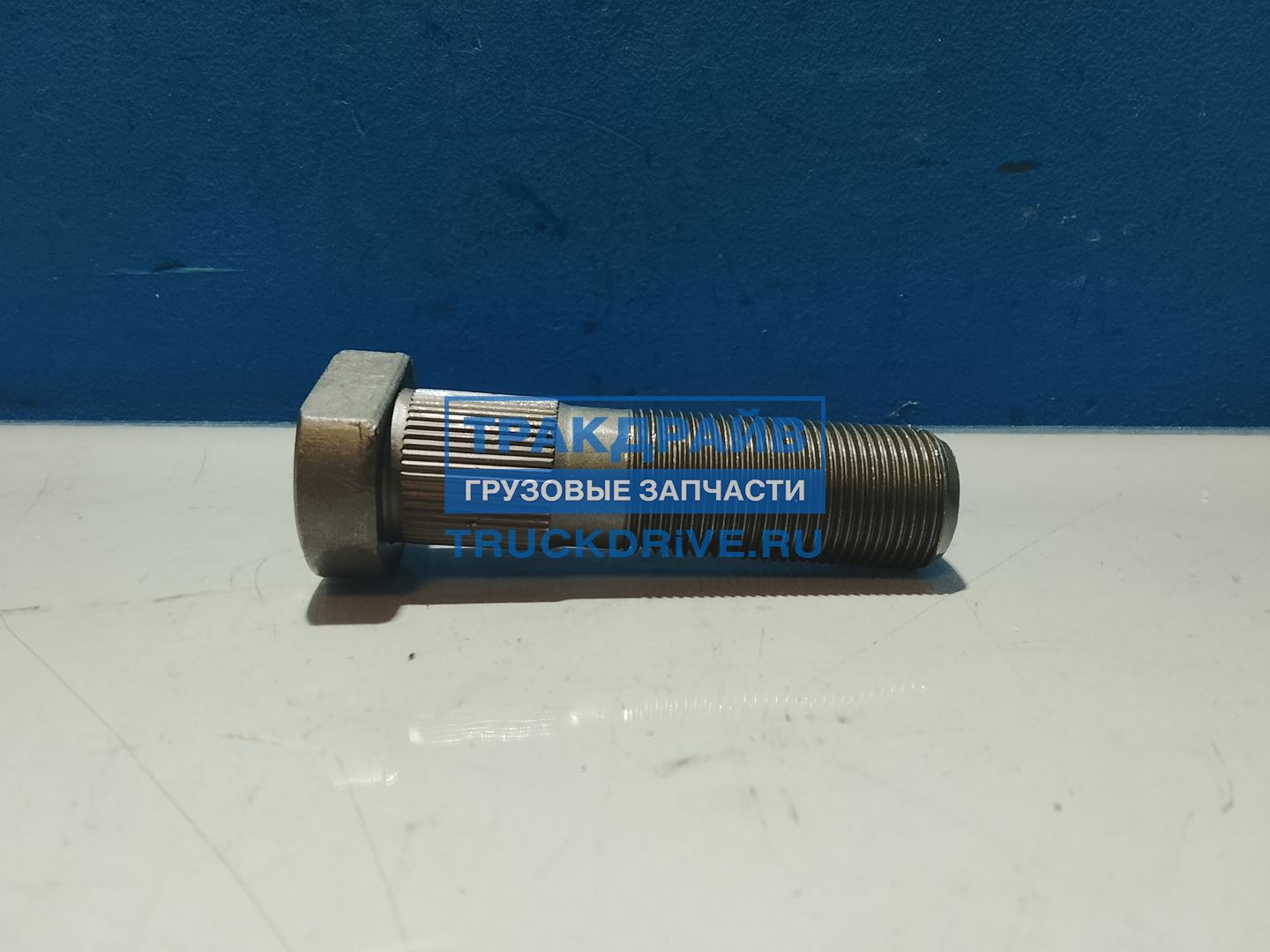Фото MEGAPOWER 90000077 болт ступицы КАМАЗ-5490 колеса переднего (тефлон) 2