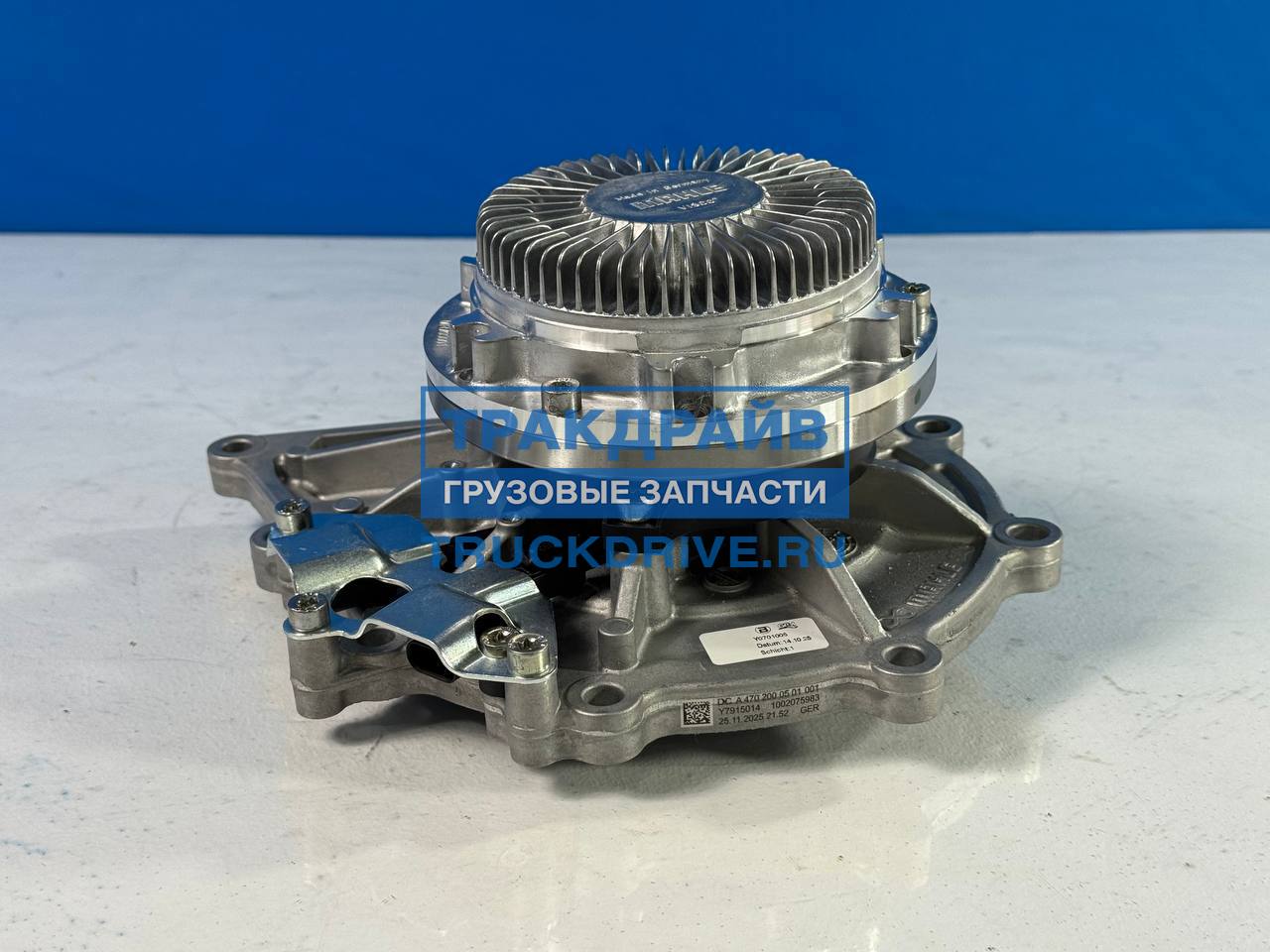Фото MERCEDES-BENZ A4702000501 помпа с вискомуфтой Мерседес МП4 МП5 двигатели OM471LA OM470LA 1