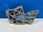 Фото MERCEDES-BENZ A6462340539 кронштейн крепления компрессора кондиционера для Mercedes Sprinter 4