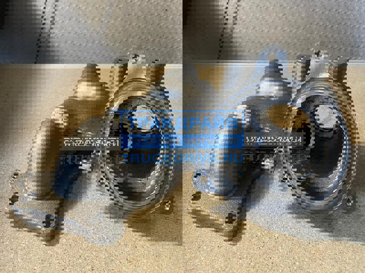 Корпус турбины Форд Куга Мондео Фокус 2.0 T 200-241 H/P от 2010 г.в ...