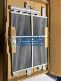 Фото NISSENS 940096 радиатор кондиционера для Iveco Eurocargo 01--> 439х345х17 мм.