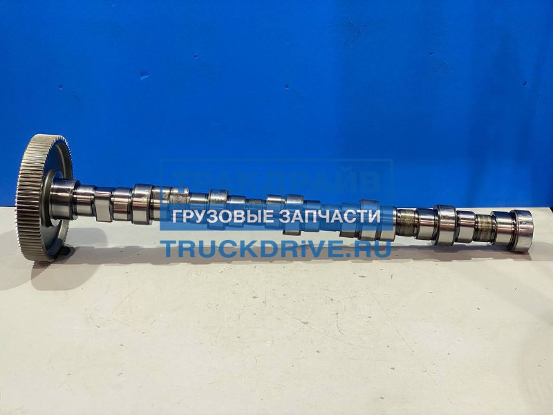 Фото OE-GERMANY 030500D7E000 распредвал Volvo FM7 двигатель D7E Евро 4 5 с приводной шестерней  