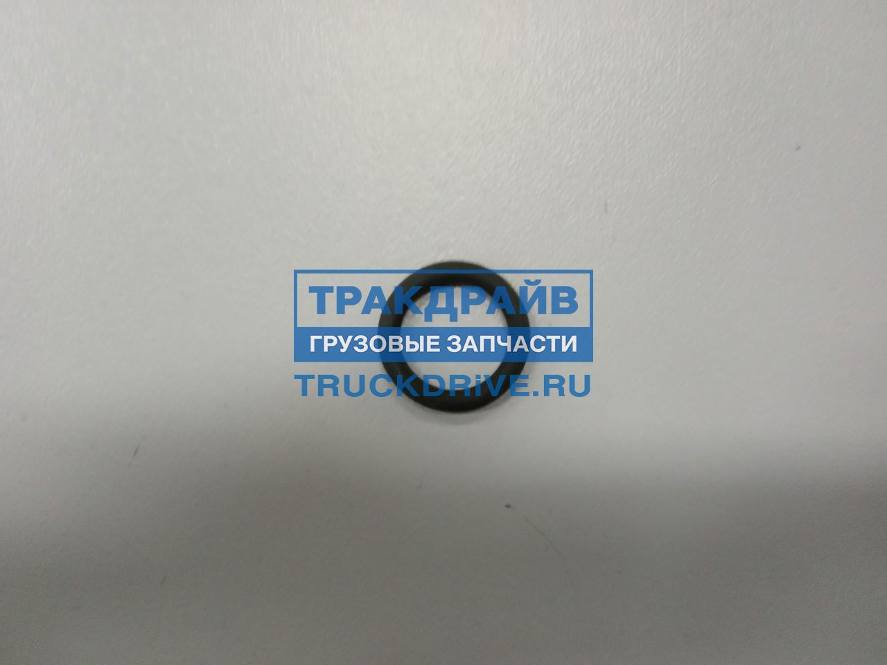 Кольцо уплотнительное форсунки Вольво FL6 FL7 12x17x2.5 мм резина 140. ...