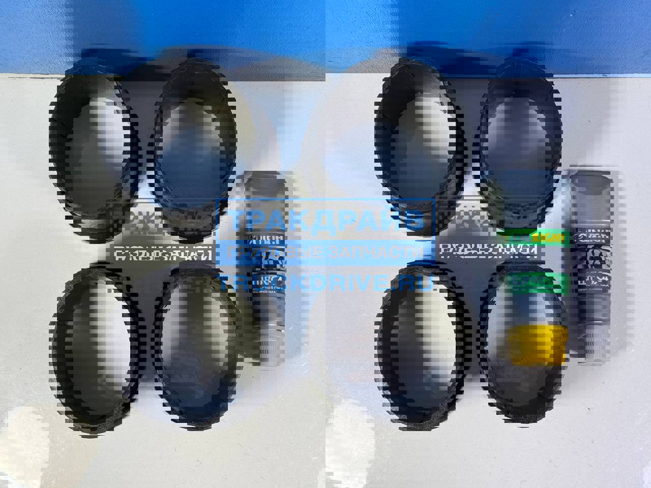 Фото ПТП PTP030786 втулка башмака балансира для автомобилей КАМАЗ (комплект 4шт + смазка)