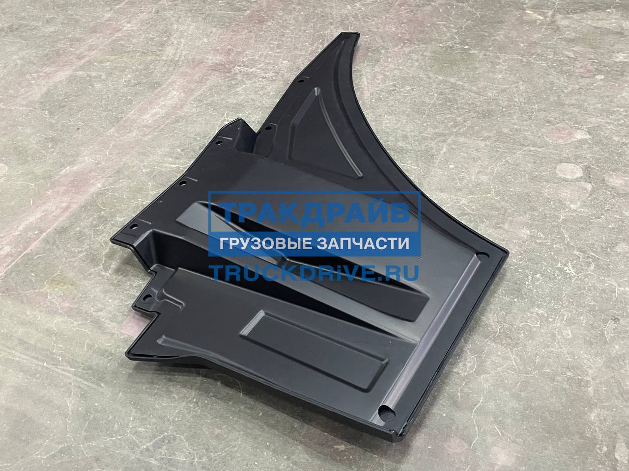 Спойлер двери правый Volvo FH12 0303201112 R-TRUCK купить недорого