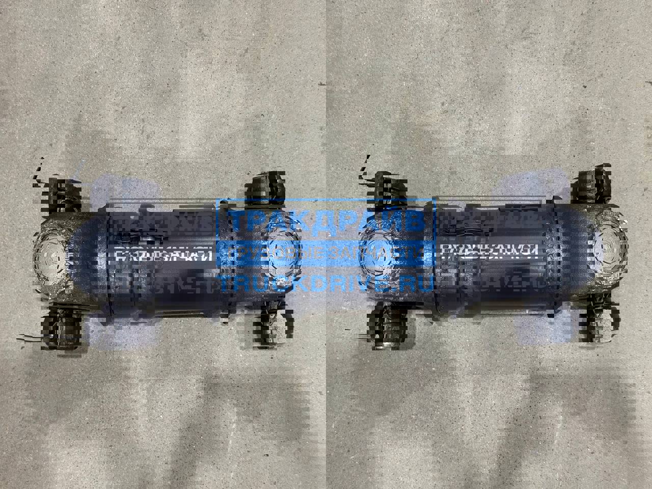 Фото RAVEN 2188083 карданный вал для автомобилей SCANIA K360 L=420 мм крестовина=48х161 мм