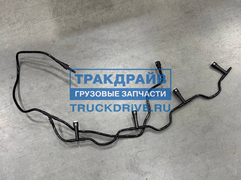 Фото REN-PAR R2078135 трубка системы охлаждения ГБЦ для автомобилей Scania 5 серии