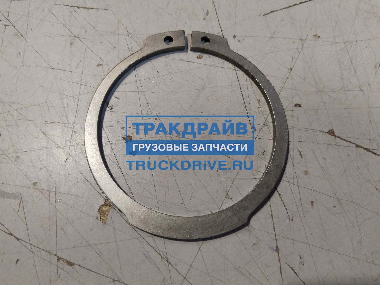 Фото RENAULT 7422811570 кольцо регулировочное грузовиков Renault 365 мм