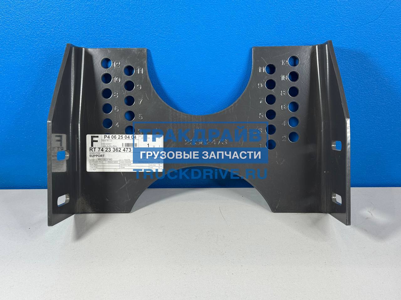 Фото RENAULT 7423362473 кронштейн подвесного подшипника для Рено Т и К серии 3