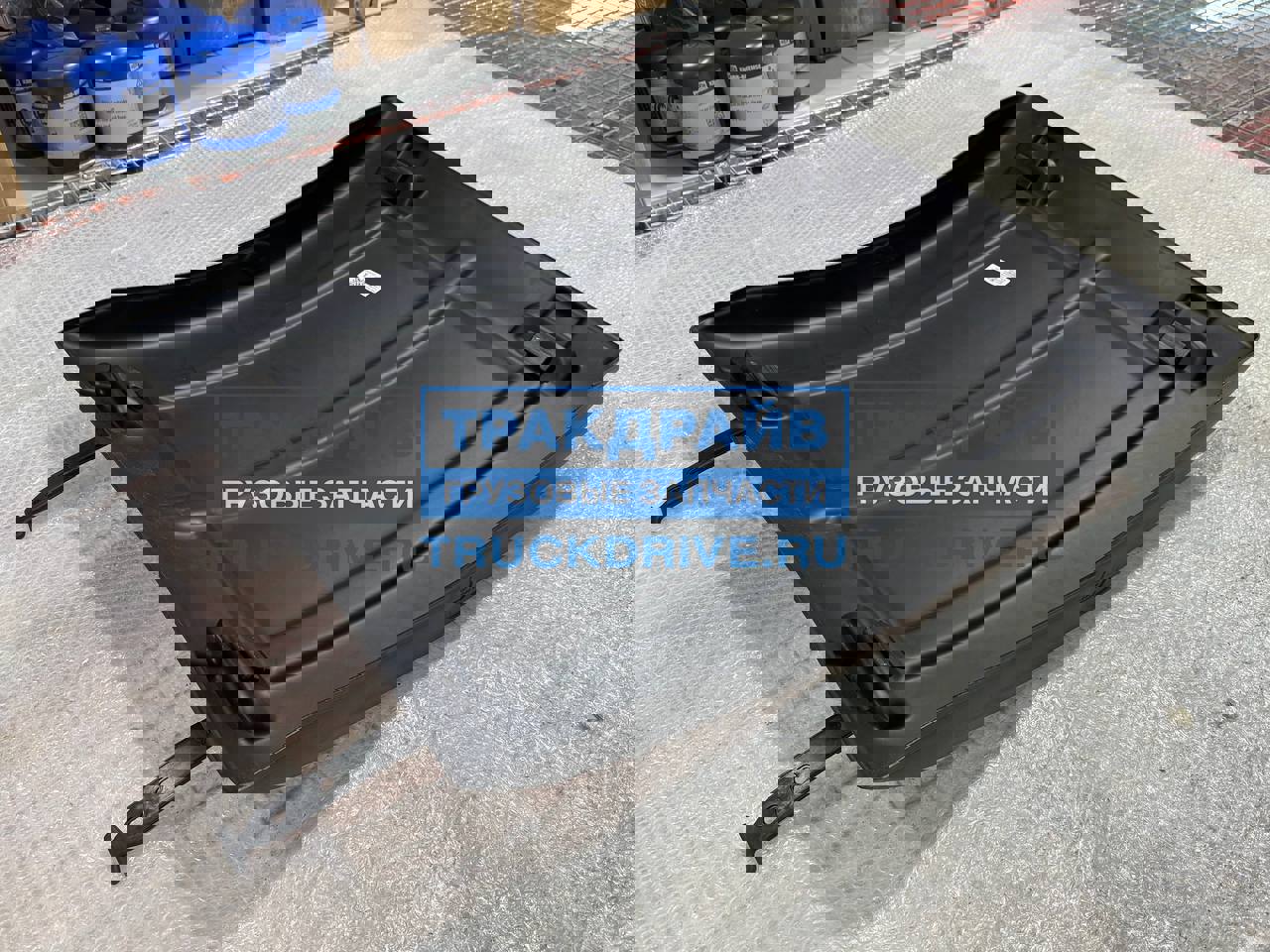 Фото РОССИЯ КМ70001 заднее крыло верхняя часть для грузовиков КАМАЗ К4 5490