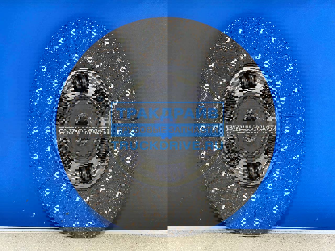 Диск сцепления luk daf 105. Диск сцепления даф. Диска сцепления daf 95. Диск сцепления daf 45 6bt 320мм. Диск сцепления даф.