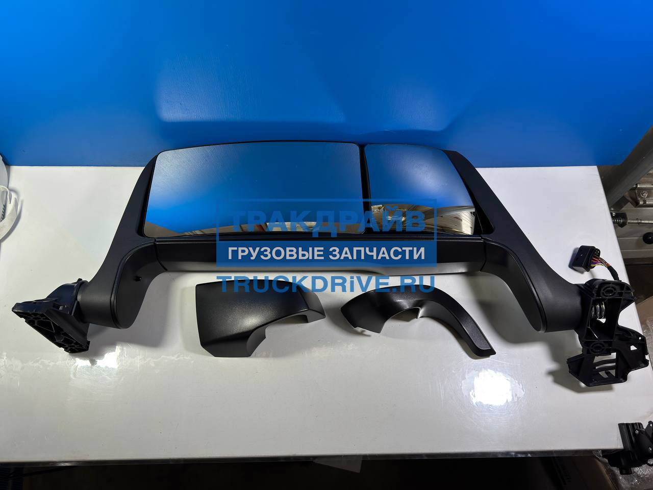 Фото SAMPA 0201221 зеркало правое с подогревом и электроприводом для MAN TGX