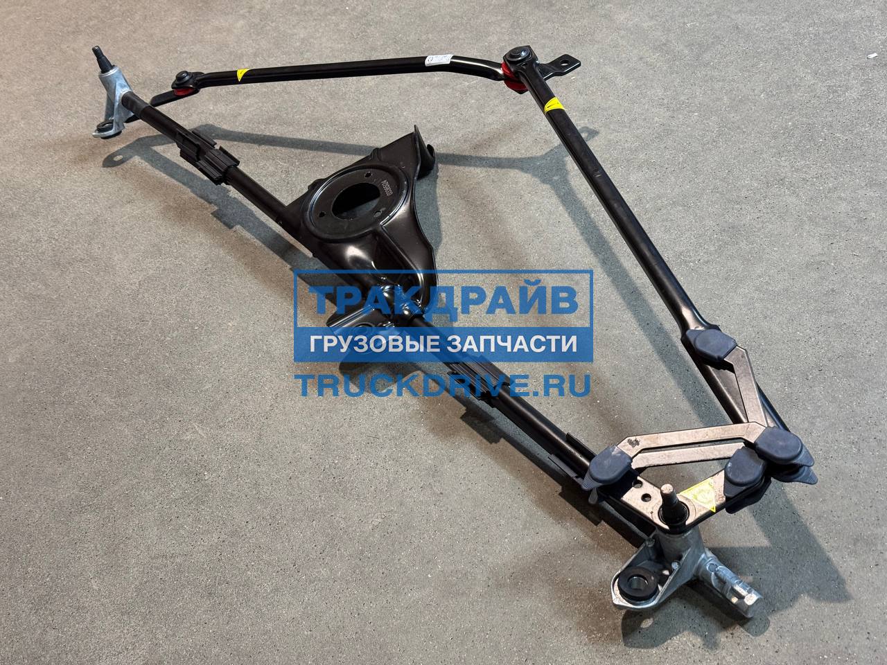 Трапеция стеклоочистителя Renault Premium dCi11 DXI11 без мотора