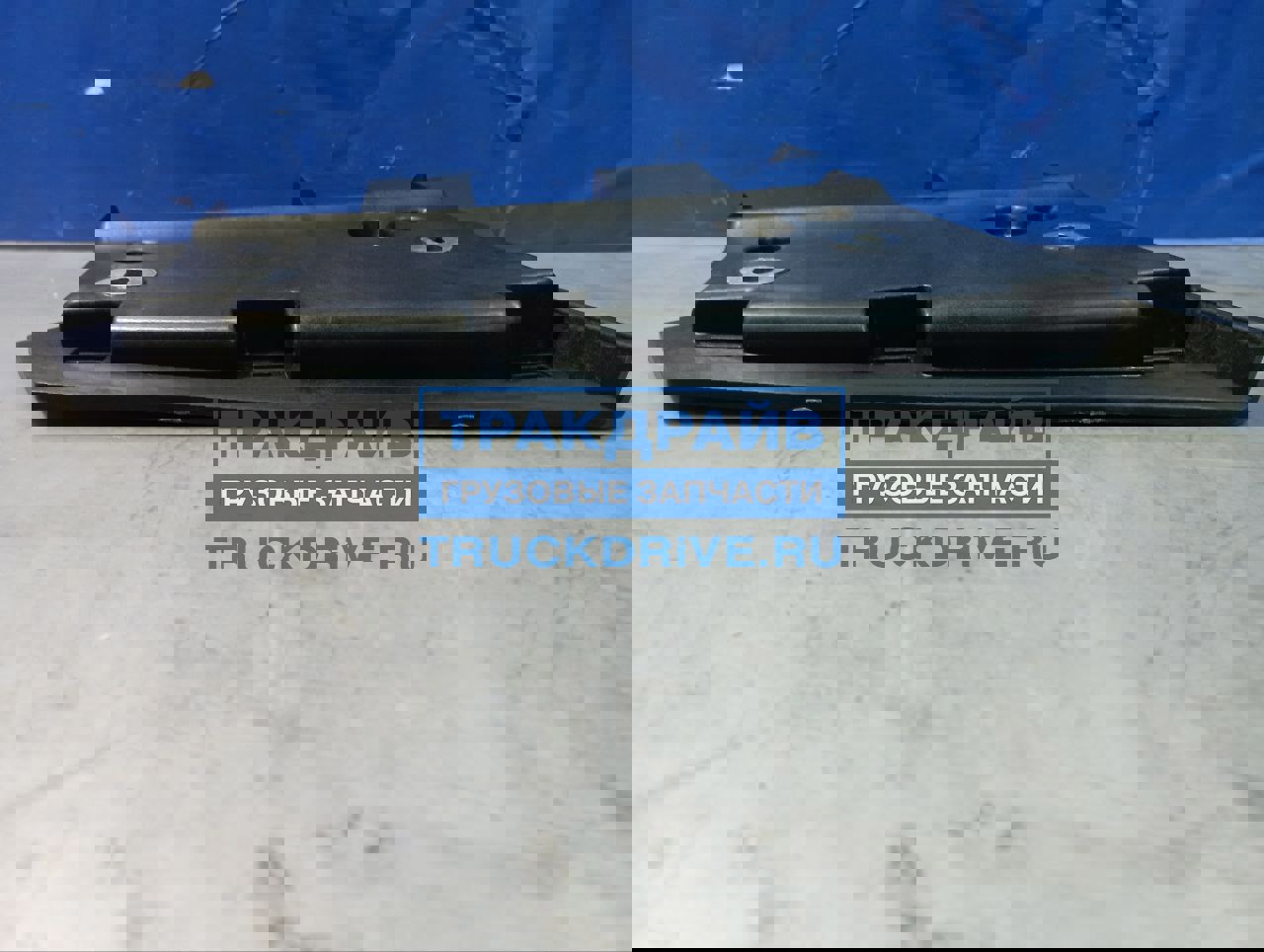 Фото SAMPA 18400530 кронштейн решетки радиатора для грузовиков Scania 6 series