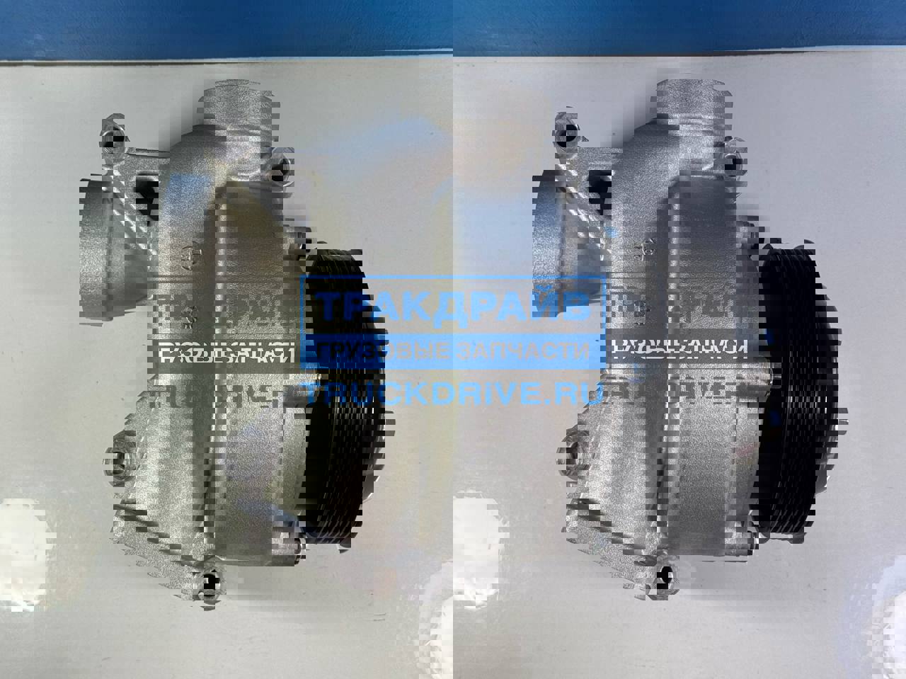 Фото SANY 14405913 насос системы охлаждения для Sany D13C